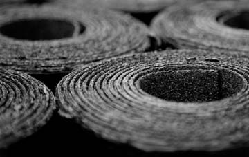 Cnoc Ruadh bitumen roof disadvantages